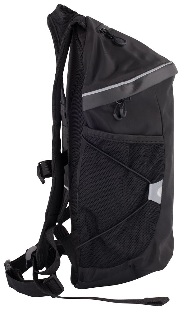 040242_99_DayBackpack_Black_Right