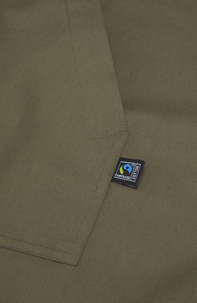 141045-665_Waistapronshort_Green_Closeup2