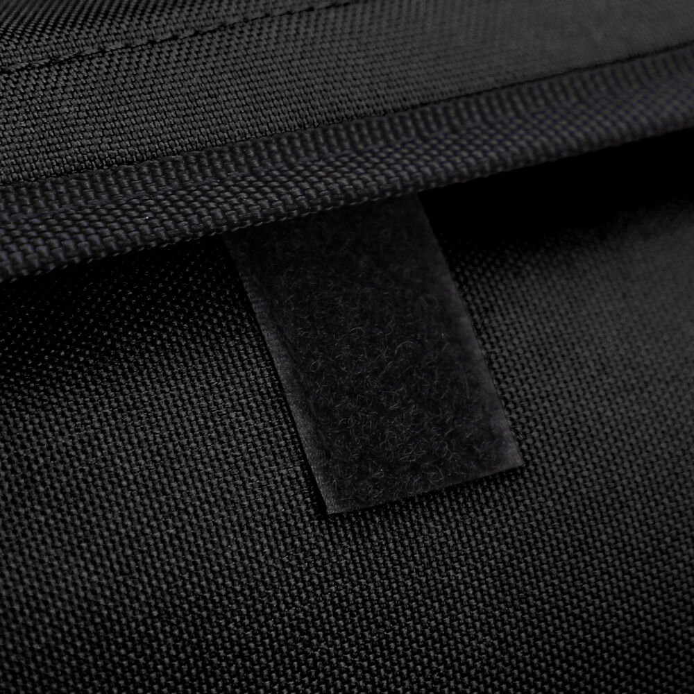 1582304-990_coolerbag_black_closeup1