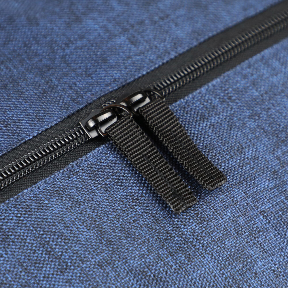 1582504_867_melangetravelbag_navy_closeup1