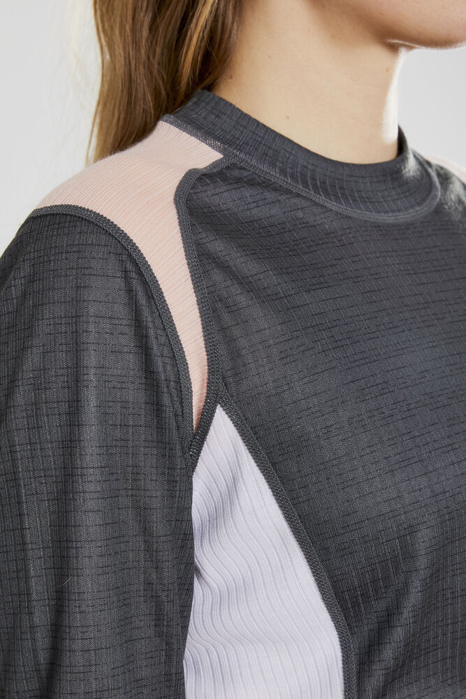 1905331_975704_Baselayer-Set_C3