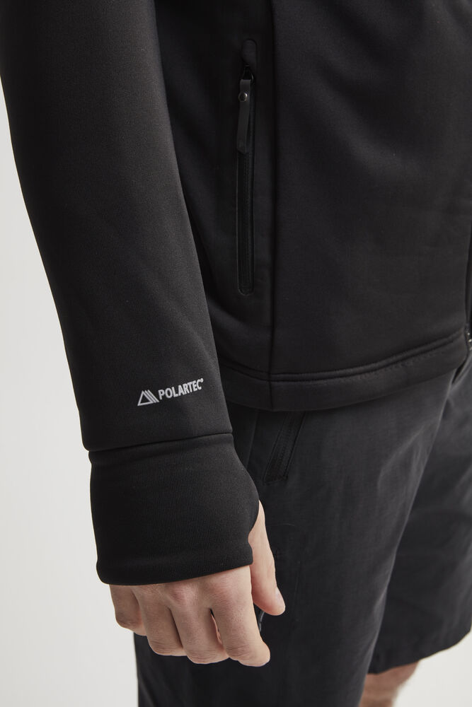 1906649_999000_Trict-Polartec-Hood_C4