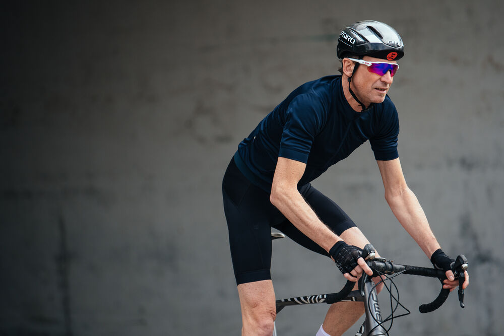 1907156-396000_1907157-999000