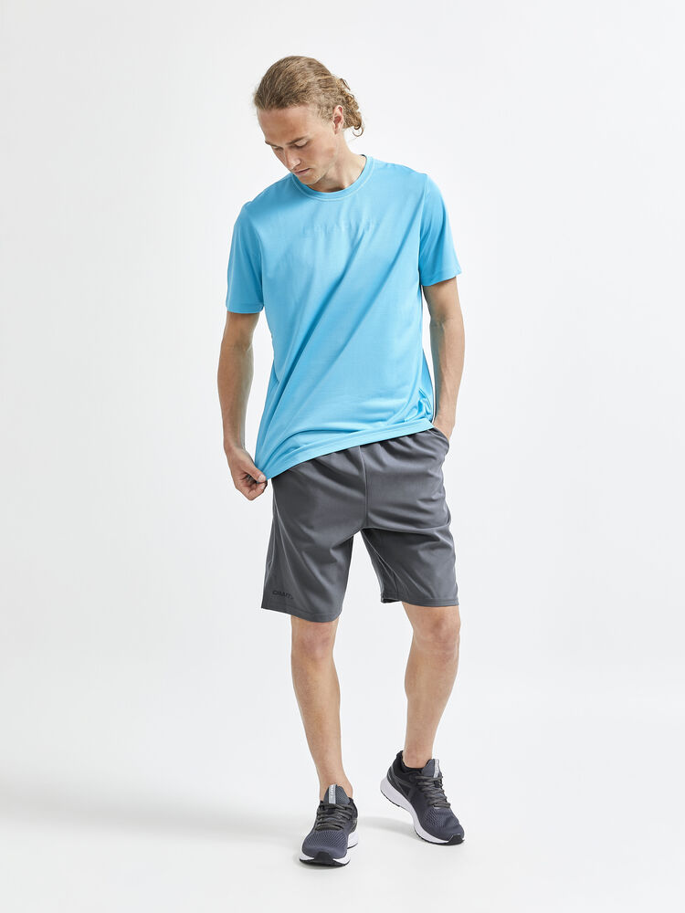 1908735-985000_Core-Essence-Relaxed-Shorts_Closeup4