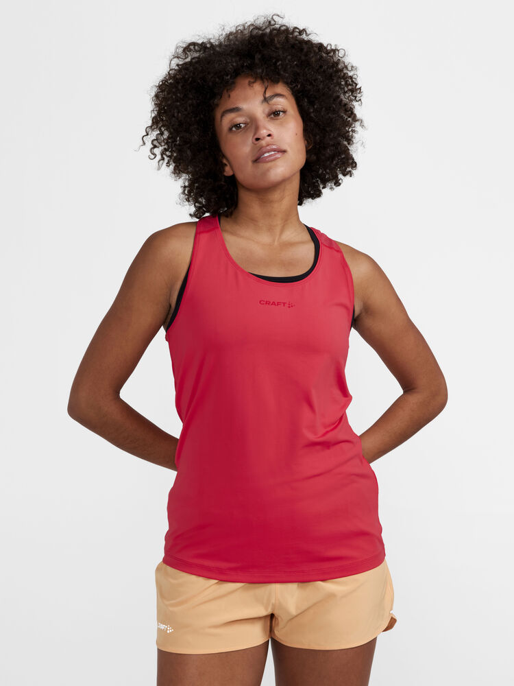 1908770-419000_ADV-Essence-Singlet-W_Closeup1