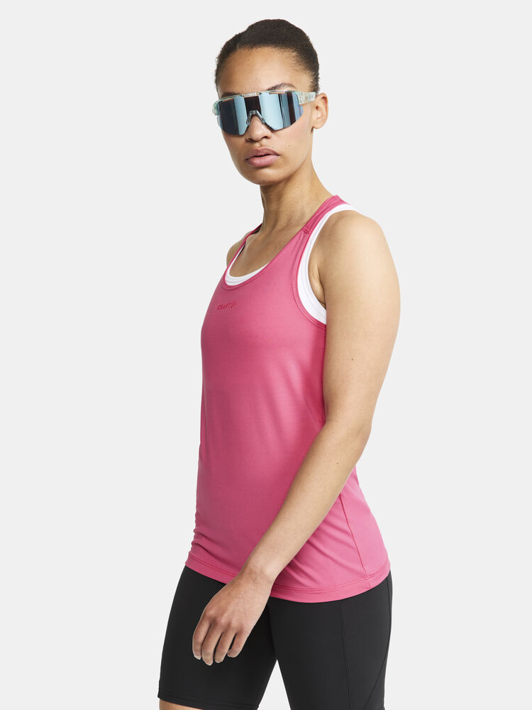 1908770-745000_ADV-Essence-Singlet-W_closeup1