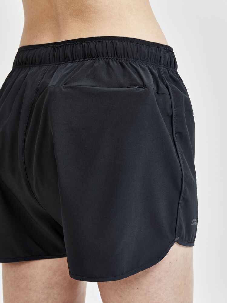 1908781-999000_ADV-Essence-2-Inch-Stretch-Shorts_Closeup4