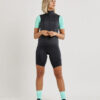 1908793_999000_Essence-Light-Wind-Vest_C6