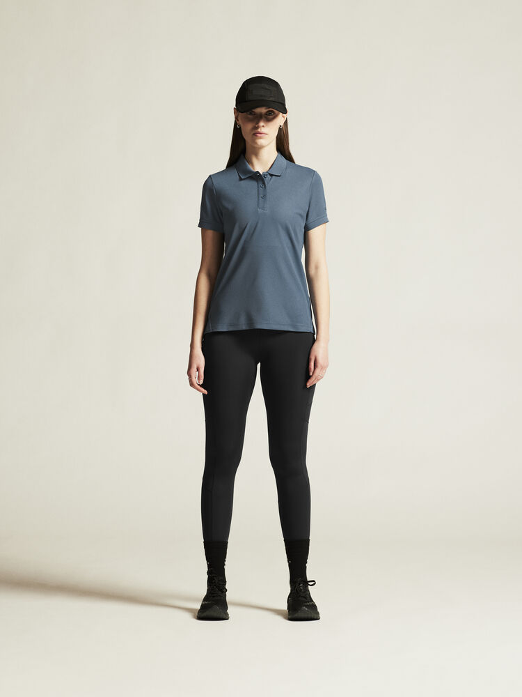 1909139-376000_CORE-Unify-Polo-Shirt-W_closeup1