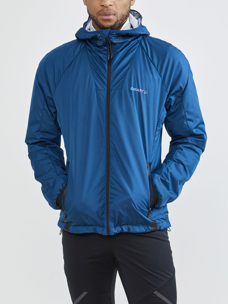 1909491-349914_ADV-Sport-Tech-Jacket-2.0_Closeup1