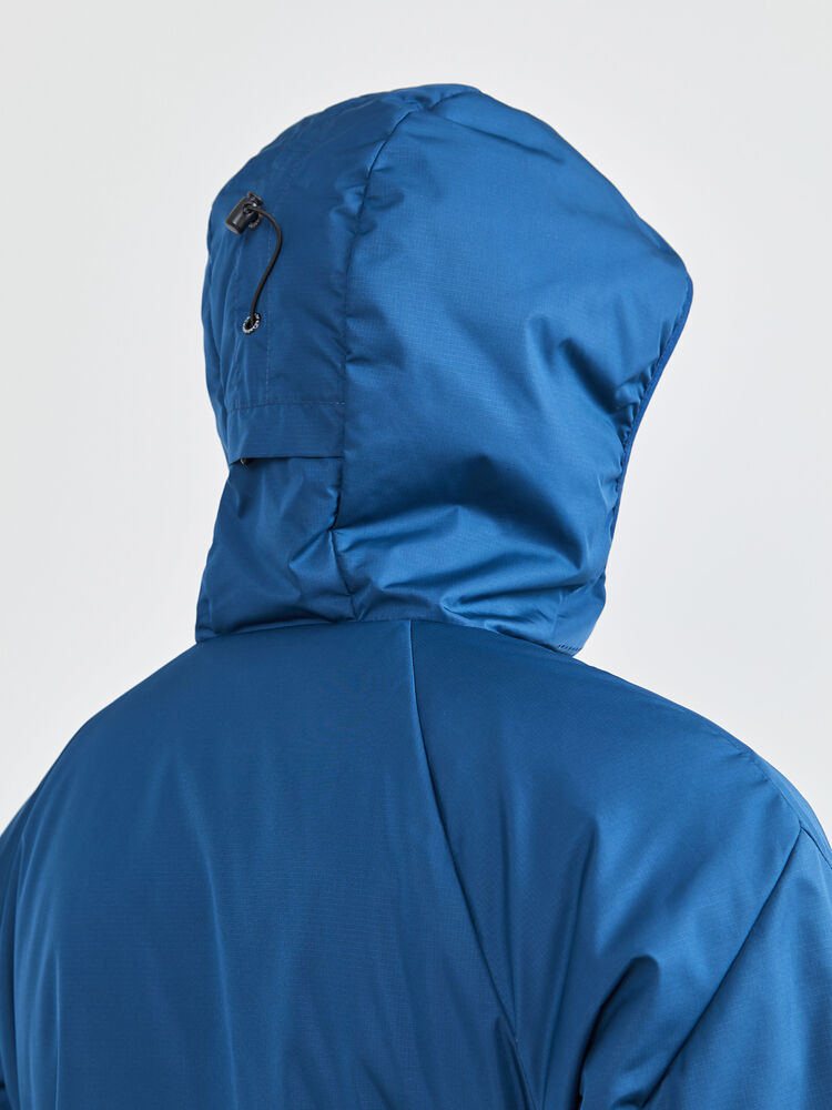 1909491-349914_ADV-Sport-Tech-Jacket-2.0_Closeup4