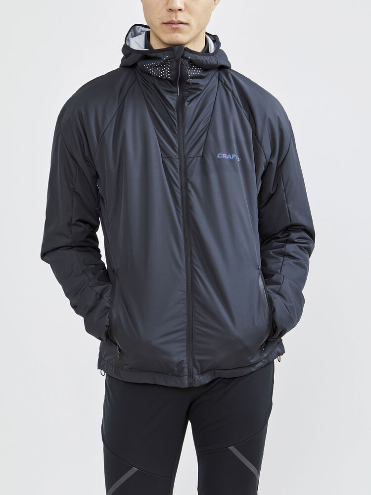 1909491-999914_ADV-Sport-Tech-Jacket-2.0_Closeup1