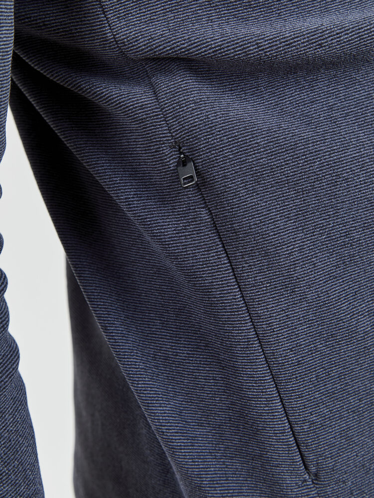 1909502-999995_CORE-Edge-Thermal-Midlayer_Closeup5