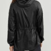 1909628-999000_ADV-Charge-Wind-Jacket_Closeup2