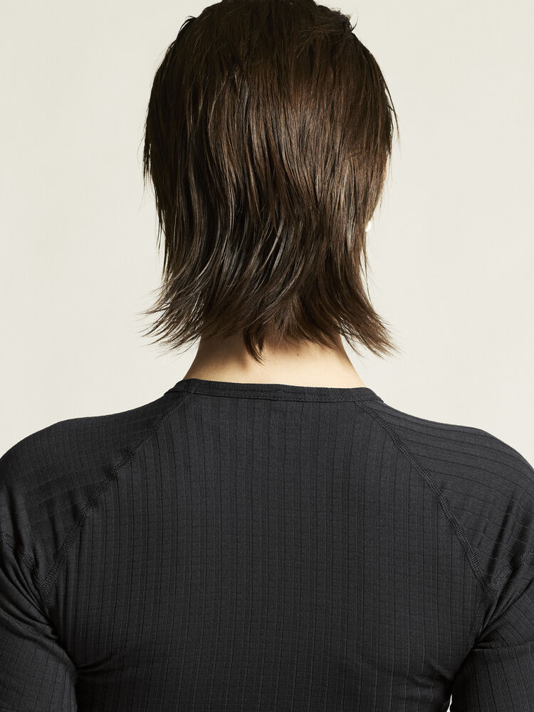 1909672-999000_Active-Extreme-X-RN-SS-W_closeup5