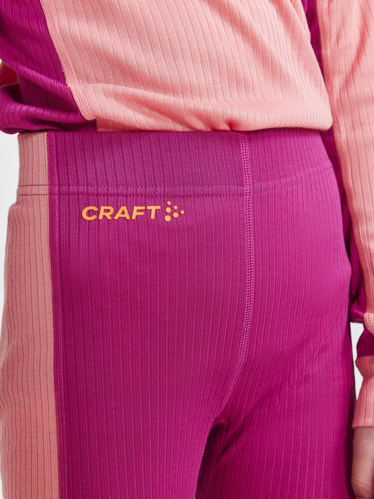 1909713-740486_CORE-Dry-Baselayer-Set-J_Closeup5