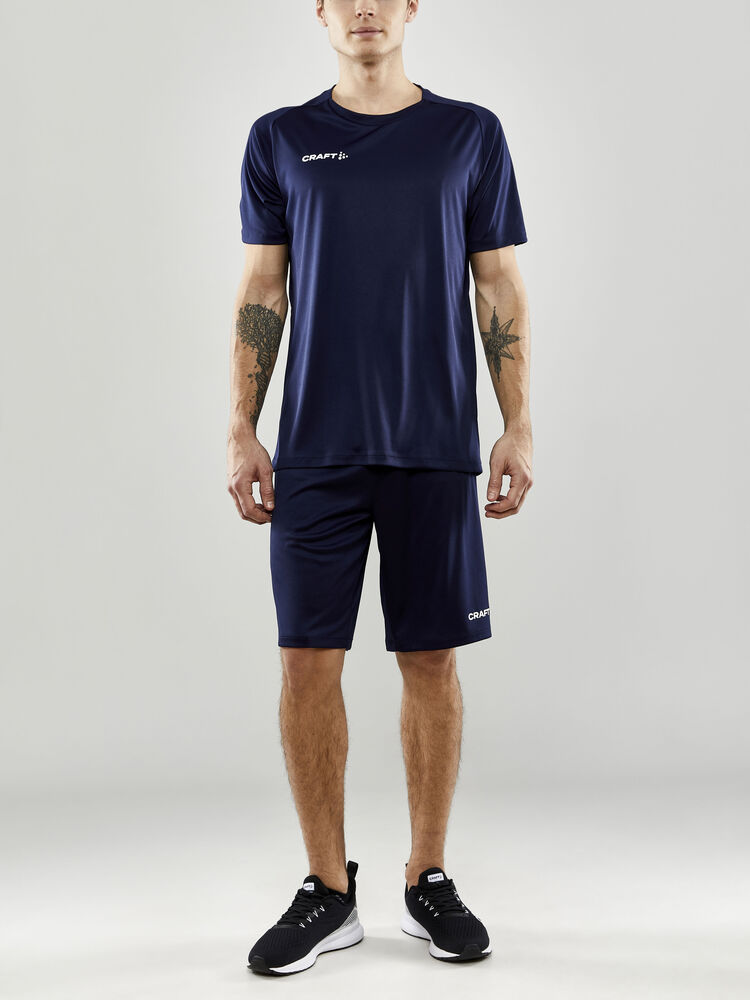 1910145-390000_Evolve-Shorts-M_Closeup6