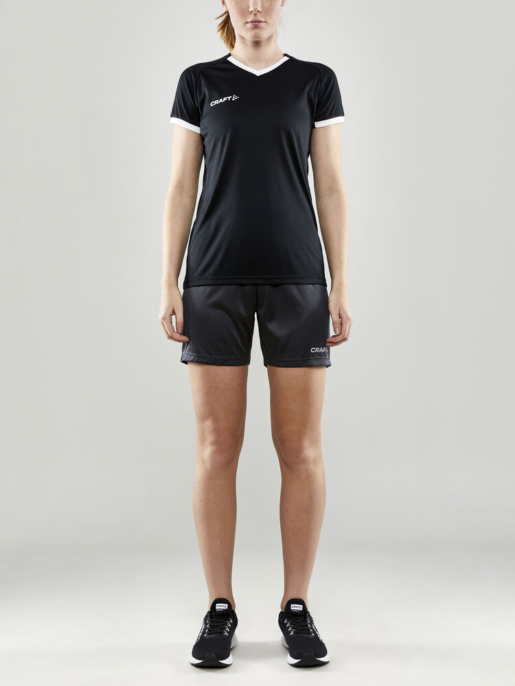 1910146-995000_Evolve-Shorts-W_Closeup6