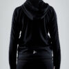 1910161-999000_Evolve-Crew-Neck-W_Closeup3