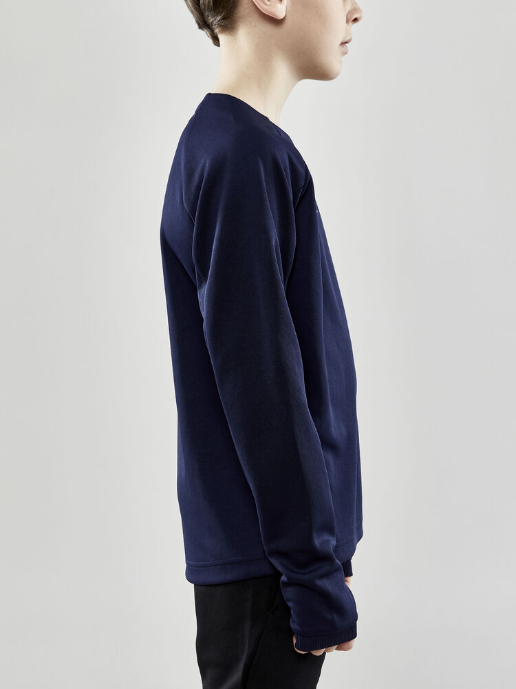 1910162-390000_Evolve-Crew-Neck-JR_Closeup2