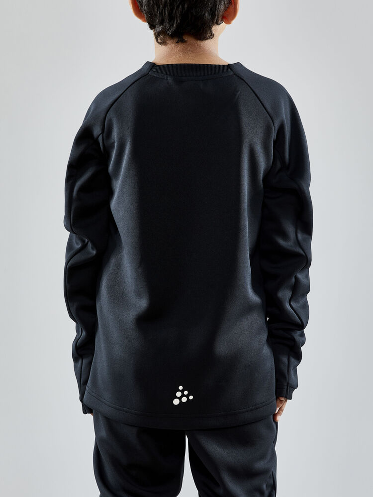 1910162-999000_Evolve-Crew-Neck-JR_Closeup3