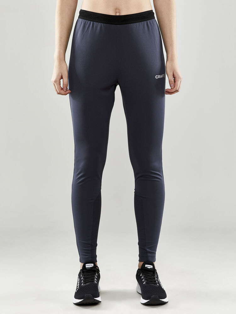 1910167-995000_Evolve-Slim-Pants-W_Closeup1