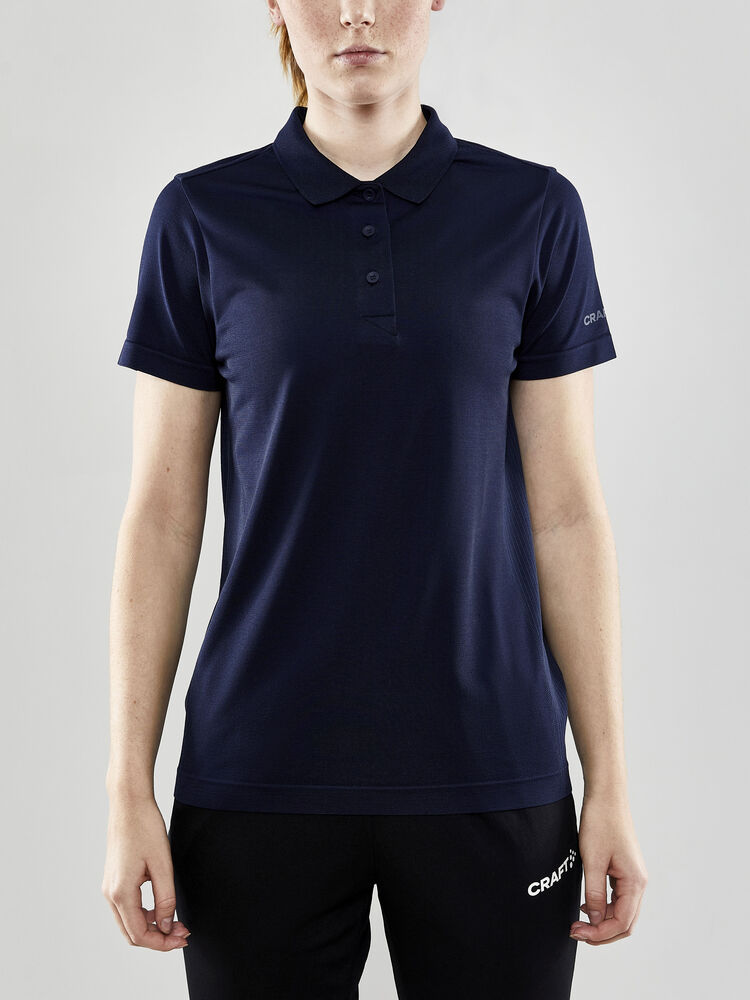 1910385-390000_ADV-Seamless-Polo-Shirt-W_Closeup1