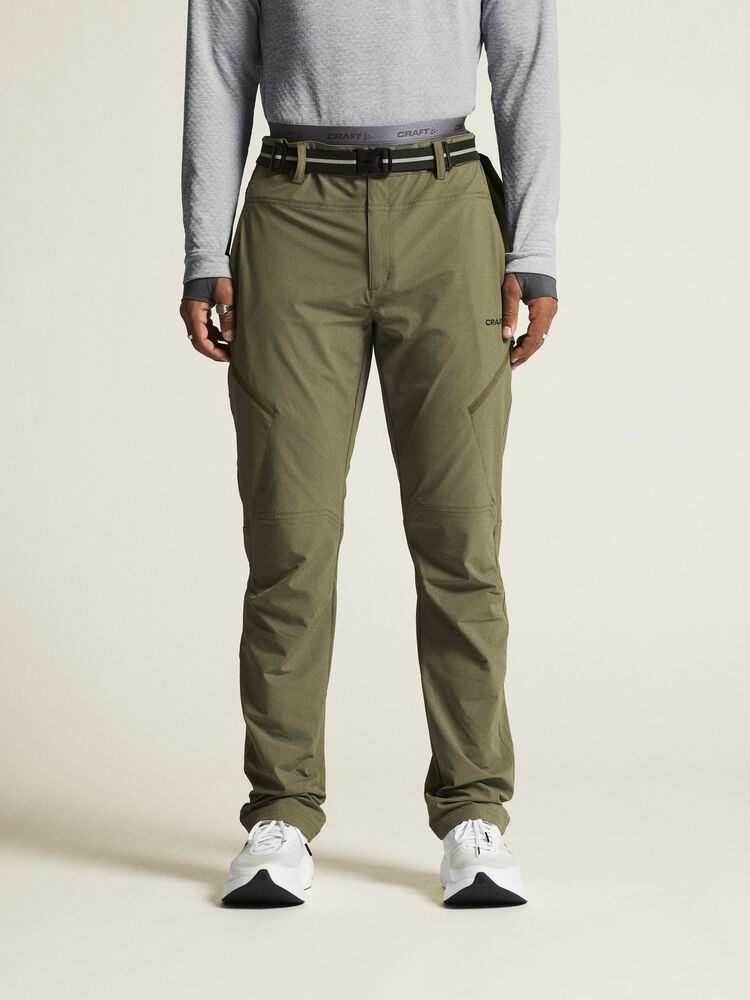 1910392-664000_ADV-Explore-Tech-Pants-M_closeup4