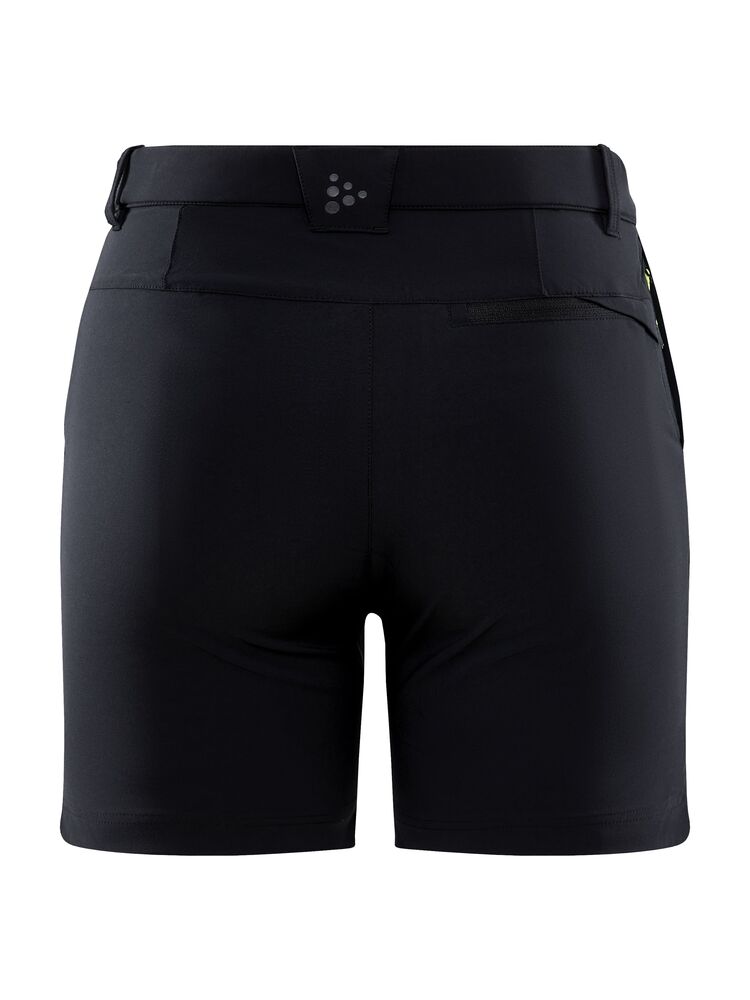 1910395-999000_ADV-Explore-Tech-Shorts-W_Back