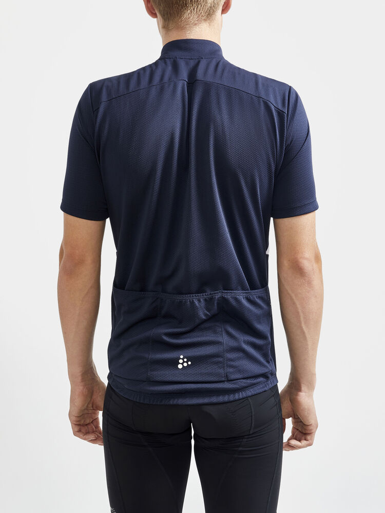 1910527-396900_Core-Endur-Jersey-M_Closeup2