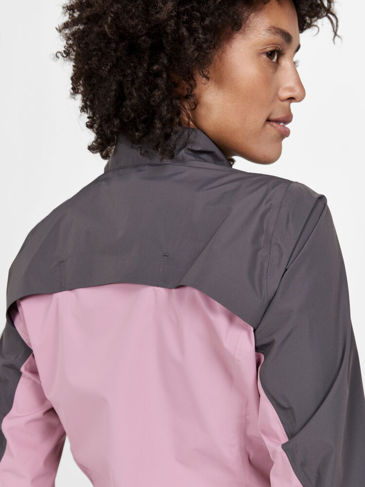 1910566-985743_Core-Endur-Hydro-Jacket-W_Closeup3
