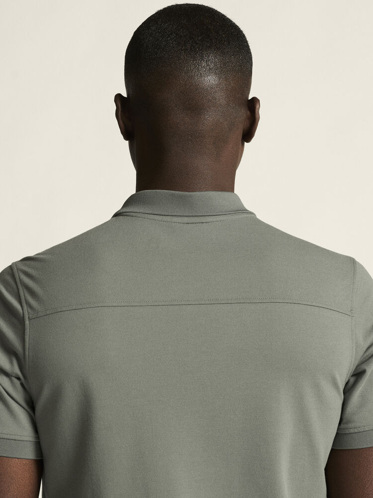 1910745-647000_CORE-Blend-Polo-Shirt-M_closeup6