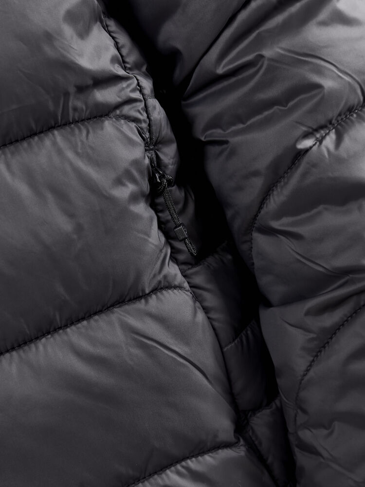 1910893-985000_CORE-Explore-Isolate-Jacket-Jr_Closeup4