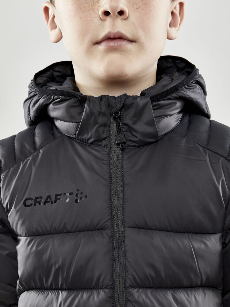 1910893-985000_CORE-Explore-Isolate-Jacket-Jr_Closeup5