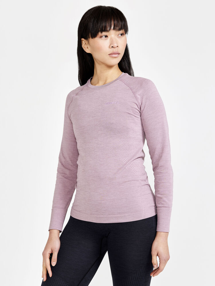 1911168-436000_CORE-Dry-Active-Comfort-LS-W_Closeup1