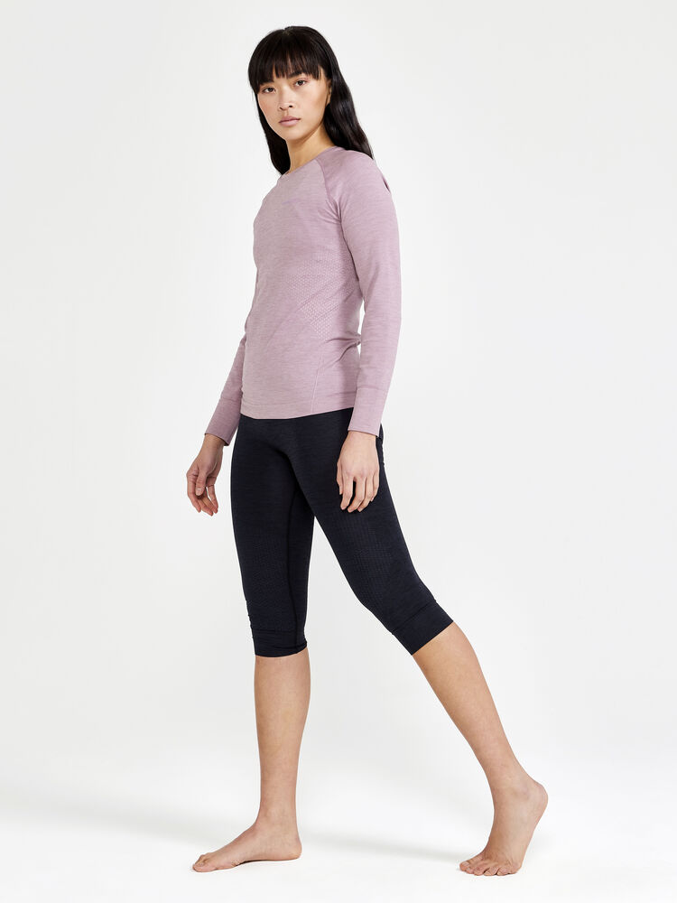 1911168-436000_CORE-Dry-Active-Comfort-LS-W_Closeup4