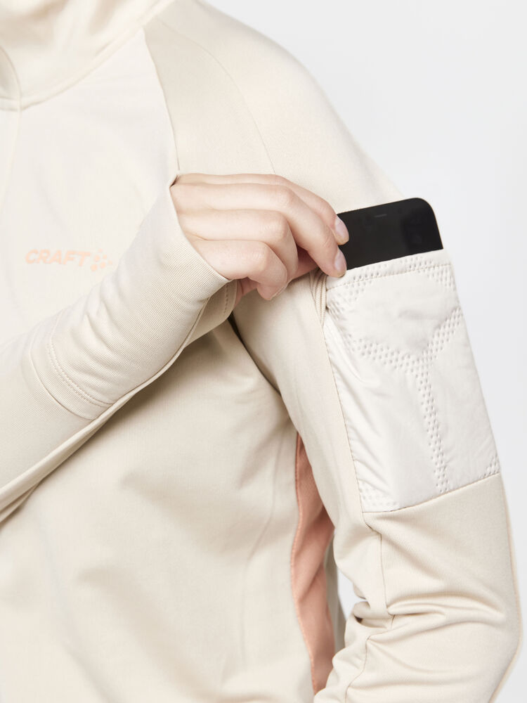 1911315-211716_ADV-SubZ-LS-W_Closeup3