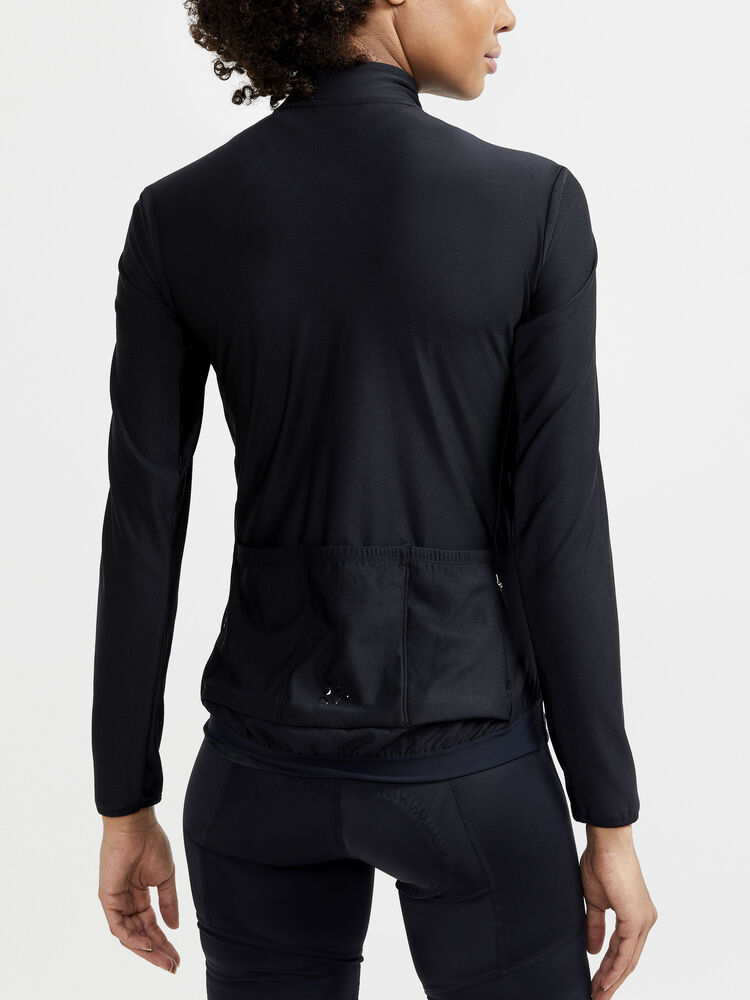 1911435-999000_ADV-Bike-Essence-LS-jersey-W_Closeup2