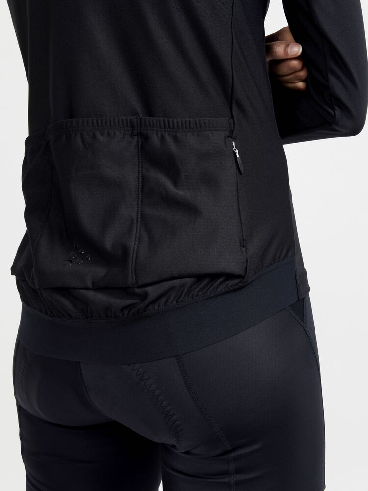 1911435-999000_ADV-Bike-Essence-LS-jersey-W_Closeup3