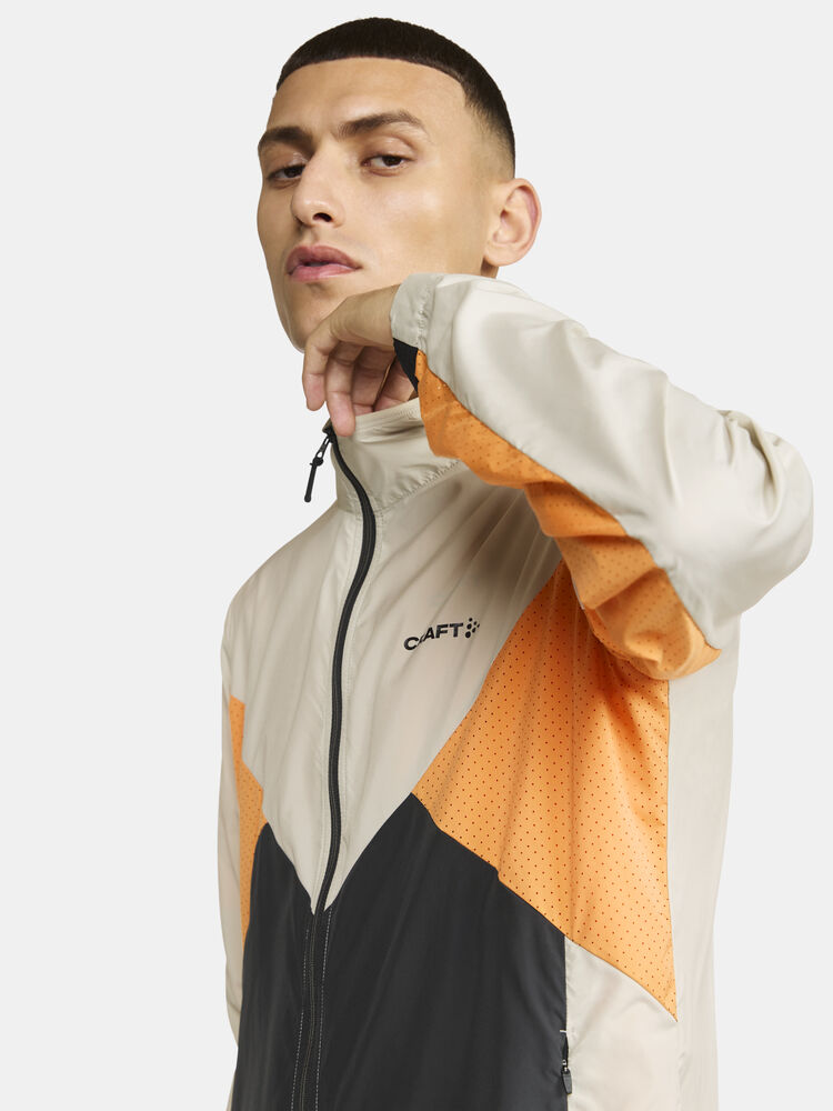 1911443-214992_-ADV-Essence-Wind-Jacket-M_closeup3