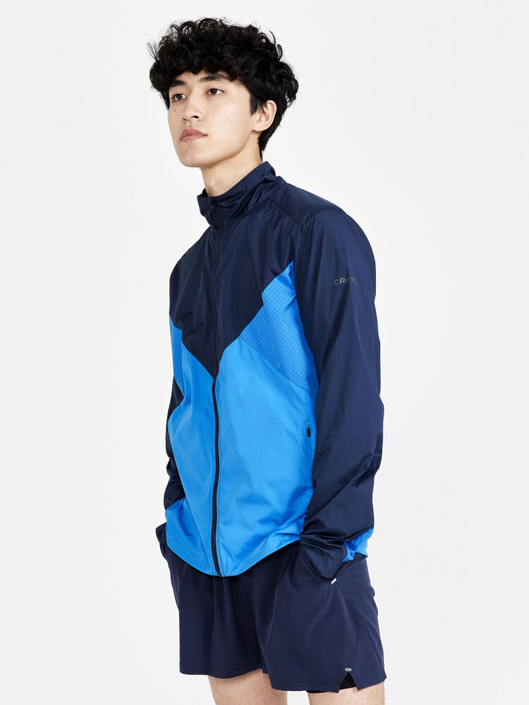 1911443-396340_ADV-Essence-Wind-Jacket-M_Closeup1