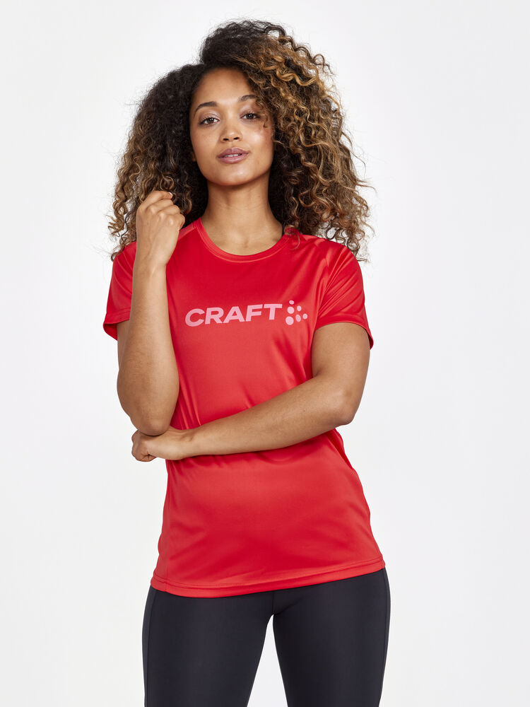 1911785-419000_Core-Essence-Logo-Tee-W_Closeup1