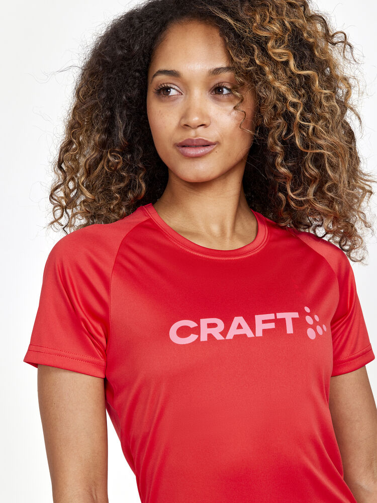 1911785-419000_Core-Essence-Logo-Tee-W_Closeup3