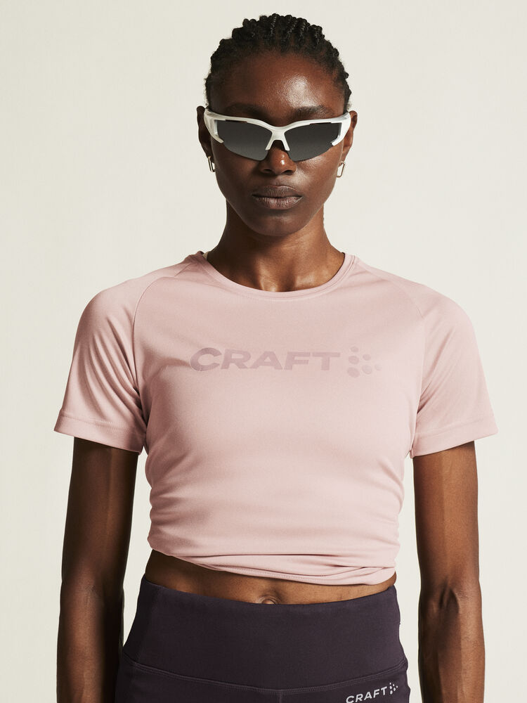 1911785-437000_Core-Essence-Logo-Tee-W_closeup5