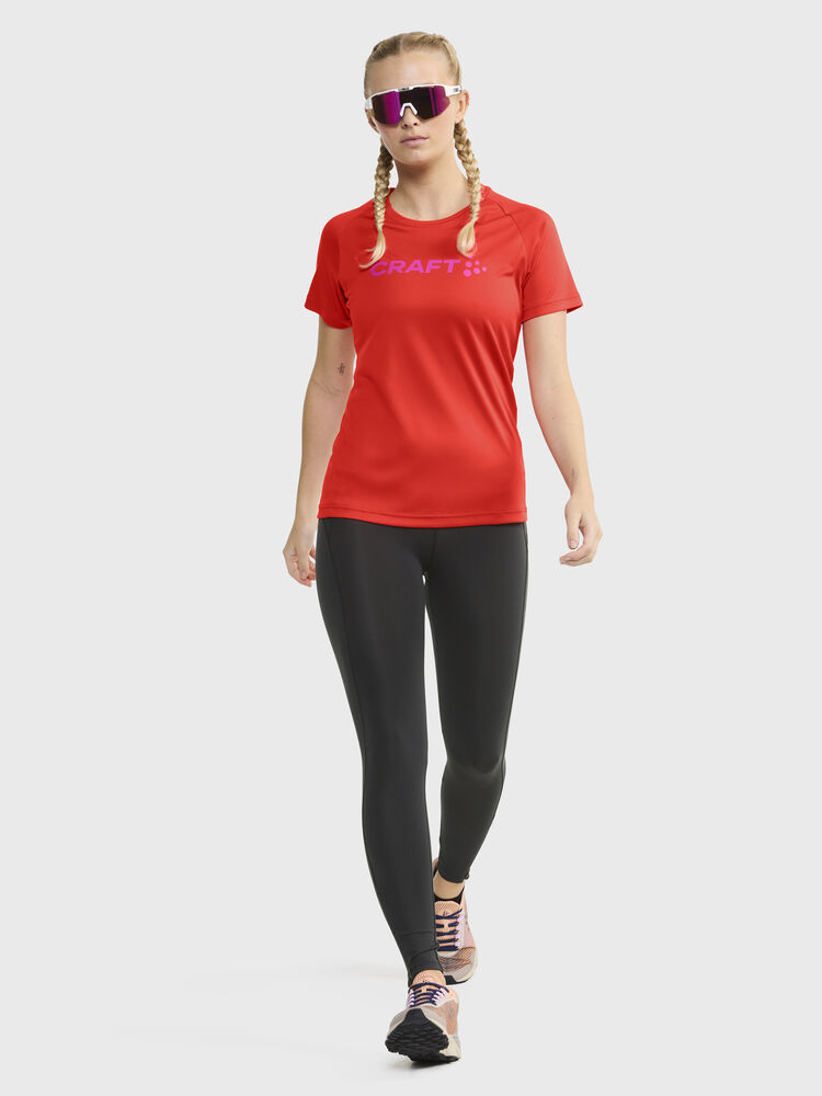 1911785-484000_Core-Essence-Logo-Tee-W_closeup5
