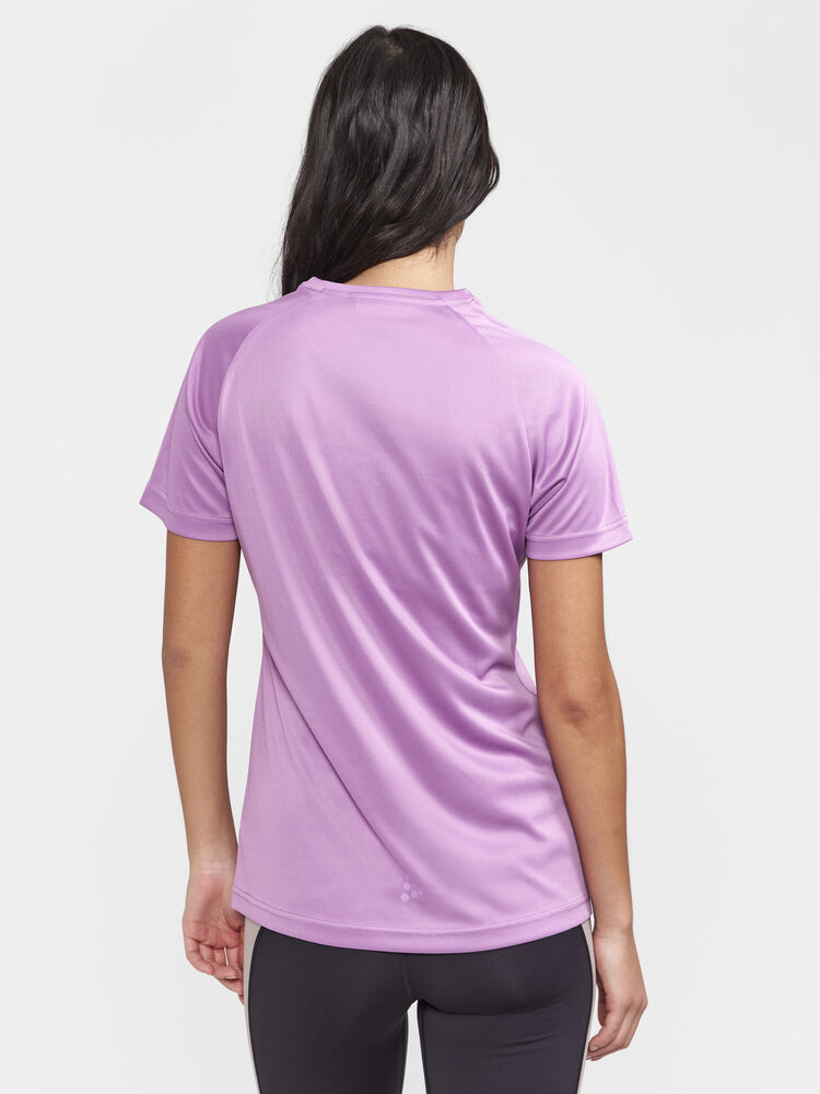 1911785-724000_Core-Essence-Logo-Tee-W_Closeup2