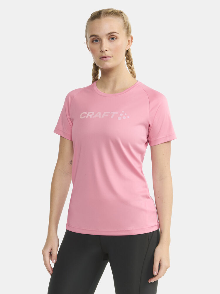 1911785-725000_Core-Essence-Logo-Tee-W_closeup1