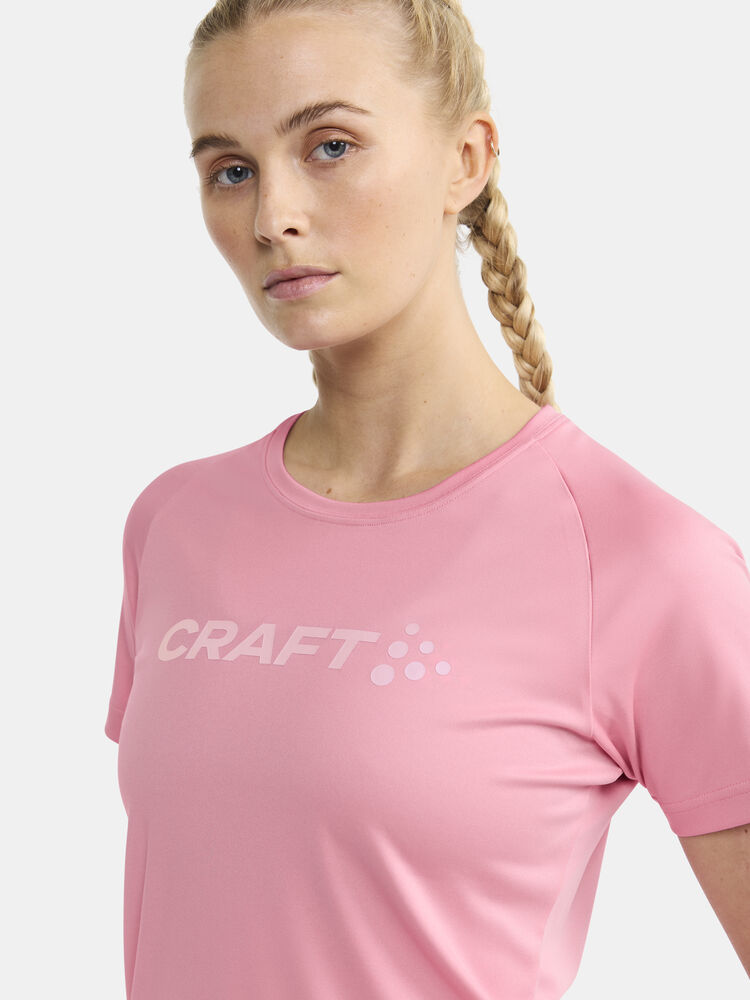 1911785-725000_Core-Essence-Logo-Tee-W_closeup3