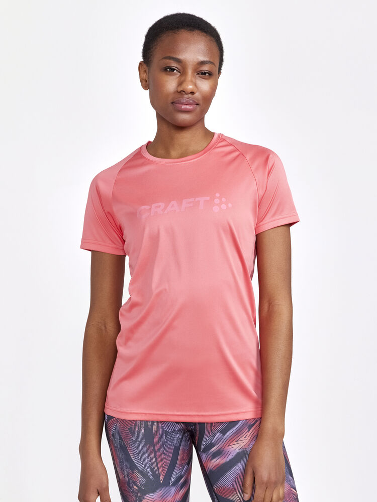 1911785-731000_Core-Essence-Logo-Tee-W_Closeup1