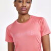 1911785-731000_Core-Essence-Logo-Tee-W_Closeup3